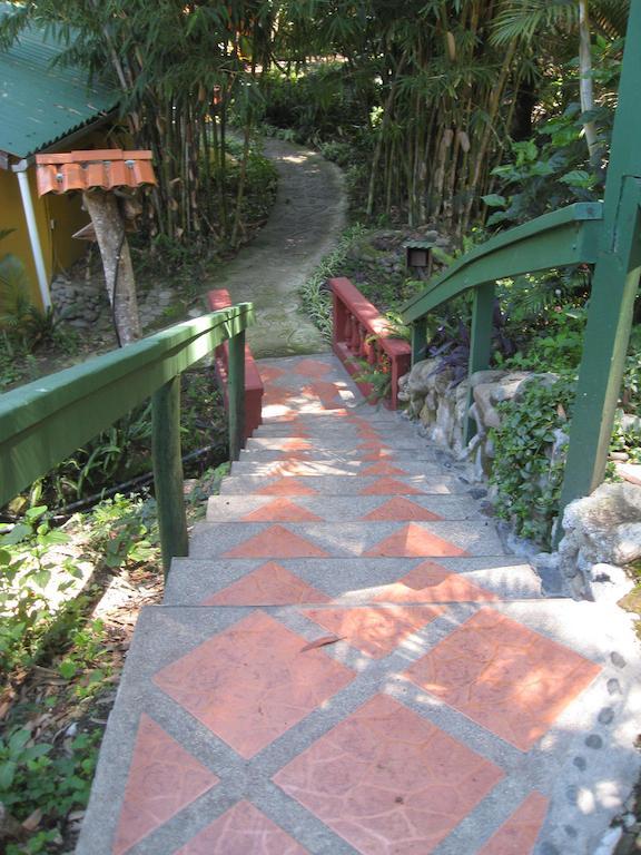 Casa Madre Tierra Hotel Vilcabamba Exterior photo