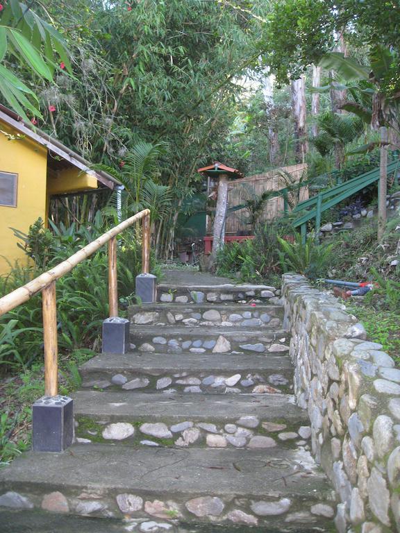 Casa Madre Tierra Hotel Vilcabamba Exterior photo