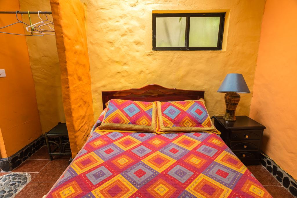 Casa Madre Tierra Hotel Vilcabamba Exterior photo